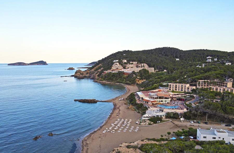 Invisa Hotel Club Cala Verde Playa DPlaya Des Figueral Екстериор снимка